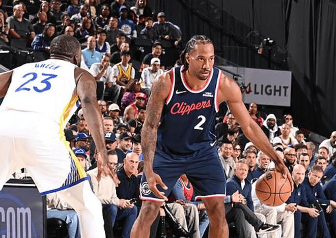 快船季后赛折戟伦纳德难掩挣扎 附加赛失利成终