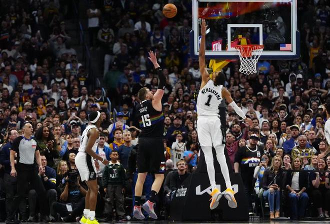 湖人双核报销西部排名大乱火箭坐5望4快船让出第