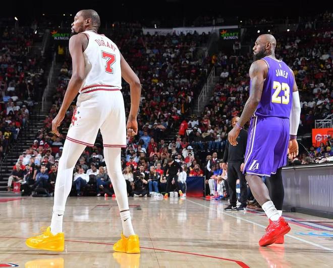 湖人双核报销西部排名大乱火箭坐5望4快船让出第